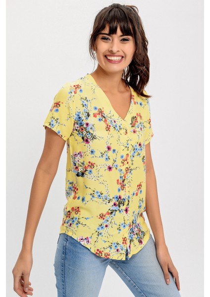 Kadın Kısa Kol Gömlek fırsatları