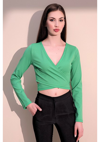 Kadın Yeşil Uzun Kol Yeni Tarz Kruvaze, Kaşkorse, Likralı Crop Bluz modelleri