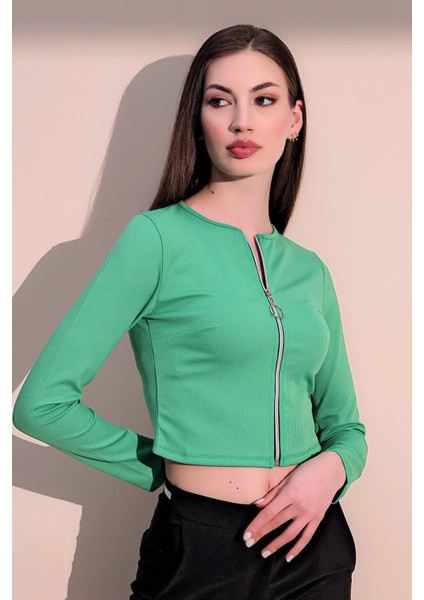 Kadın Yeşil Uzun Kol Yuvarlak Yaka Kaliteli Likralı Kumaş Fermuarlı Kaşkorse Crop Bluz