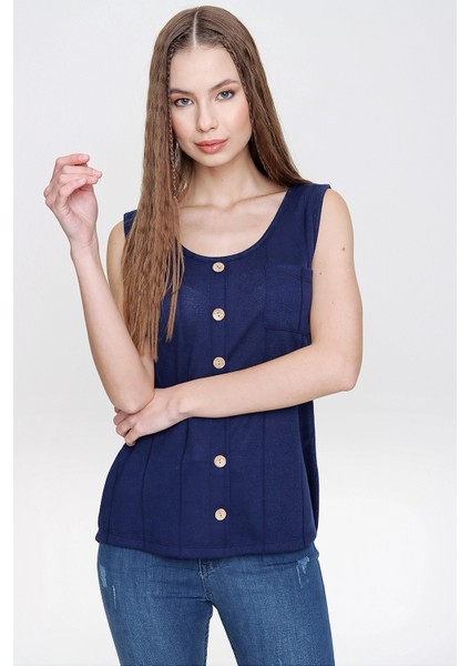 Kadın Lacivert Sıfır Kol Detaylı Regular Kesim Standart Boy Askılı Düğmeli Ince Örme Triko Bluz indirimleri