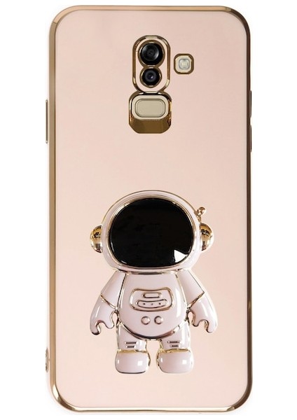 Samsung Galaxy A6 2018 Plus Kılıf Kamera Korumalı Astronot Desenli Standlı Silikon Pembe