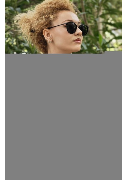 Zincir Detaylı Crop Bluz fırsatları