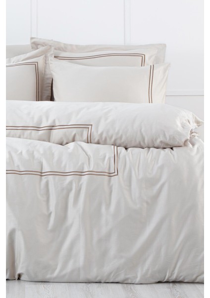 Lavin Çift Kişilik Nevresim Takımı %100 Organik Pamuk Saten Nakışlı Bej-Gold 200X220 cm fiyatları