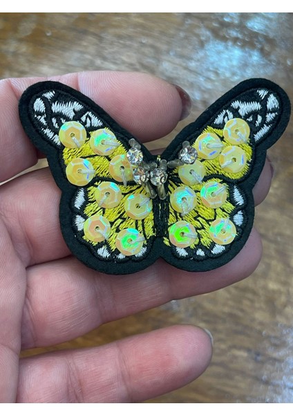 6x5 cm Ütü Ile Yapışan Sarı Kabartma Taşlı Nakış Işleme Kelebek Aplike Arma Yama