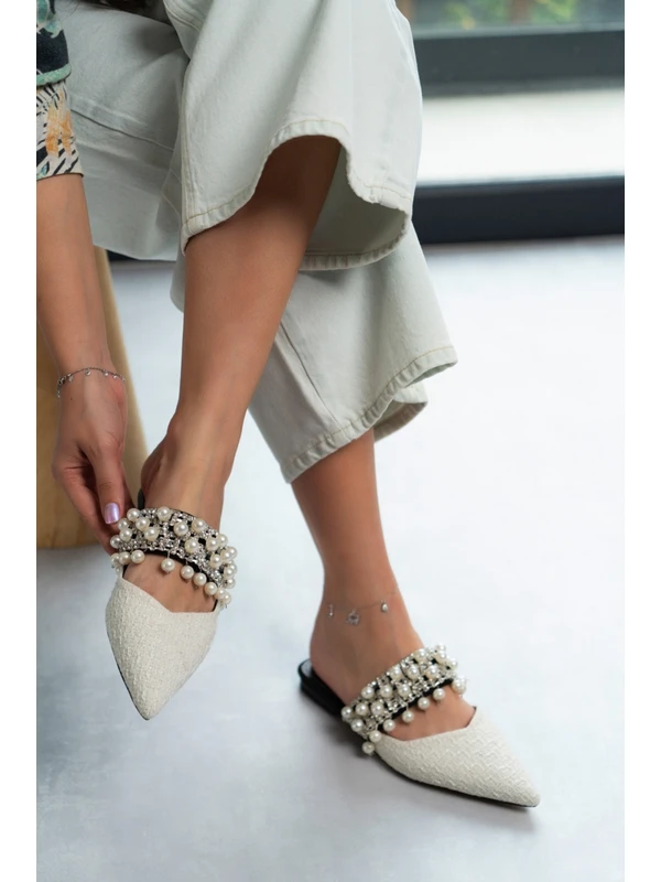 Nişantaşı Shoes Fomax Beyaz Kilim Inci Detay Kadın Topuklu Terlik