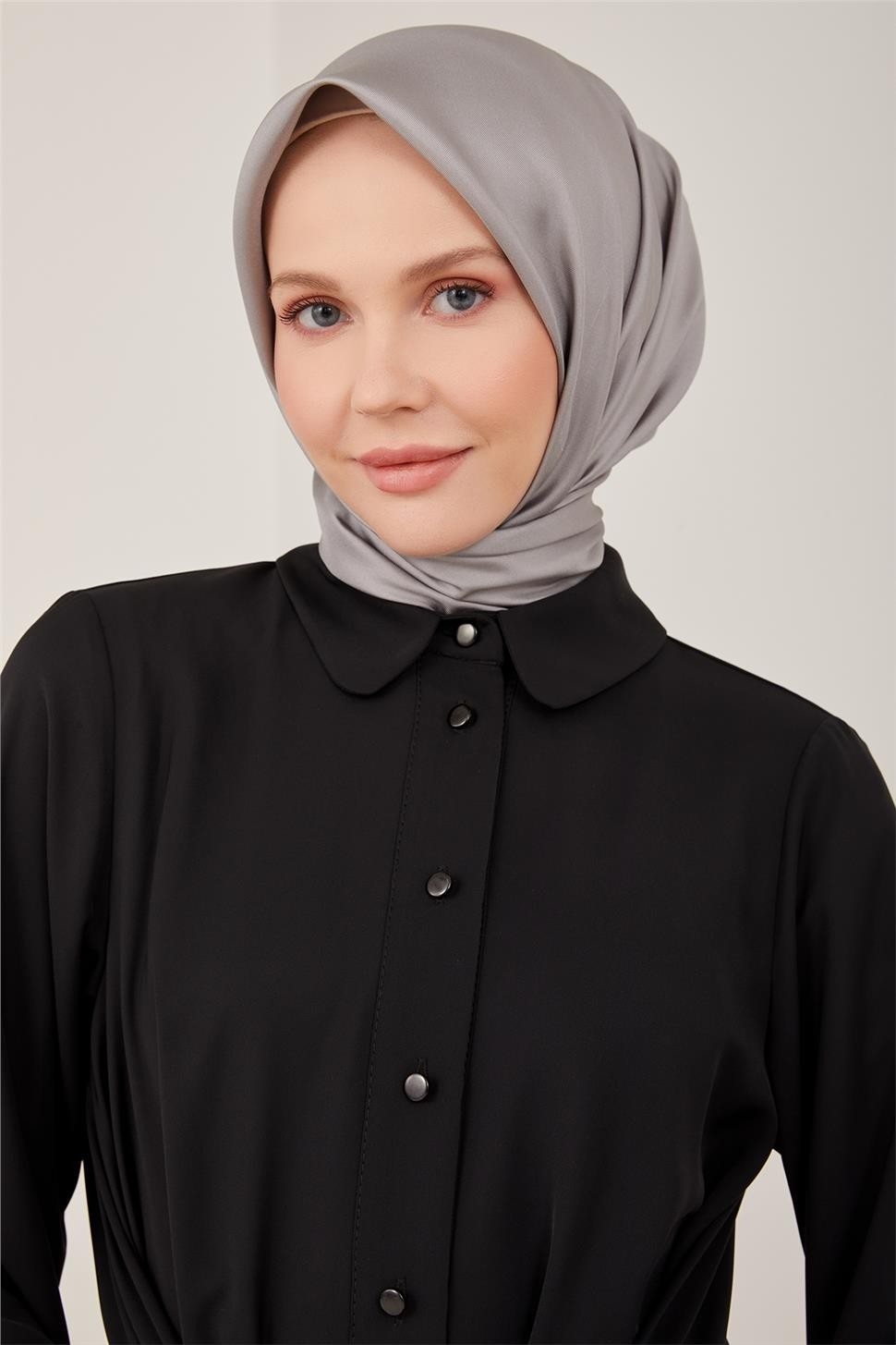 Armine Arkası Tünelli Gömlek 23Y3337 Siyah görsel 2