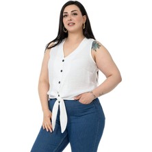 Disentis Modest Büyük Beden Bağlama Detaylı Kolsuz Beyaz Bluz