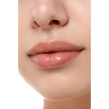 Nemlendirici Etki Yapışkanlık Hissi Bırakmayan Dudak Parlatıcısı - Lipgloss 05 Soft Caramel