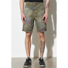 Wrangler Regular Fit Normal Kesim Haki Desenli Şort