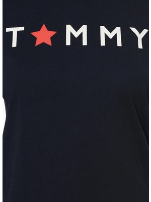 Tommy Hilfiger Kadın T-Shirt