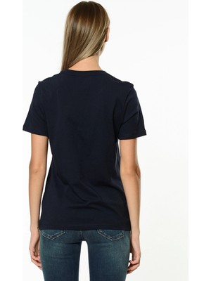 Tommy Hilfiger Kadın T-Shirt