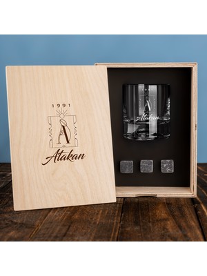 Hediyesepeti Hediye Sepeti Minimal Harf Işlemeli Tarih Yazılı Ahşap Kutulu Viski Kadeh Seti