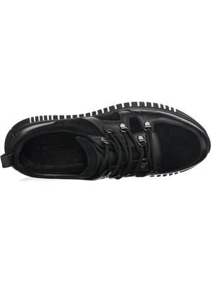 Costo Shoes YKP04 Siyah Deri ve Siyah Süet ile Garnili Olarak Rahat Geniş Kalıp Kaucuk Taban El Işçiliği ile Üretilmiştir.