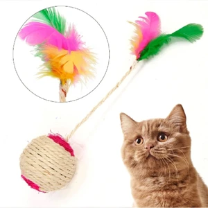 Renkli Tüylü Ipli Kedi Oyuncağı