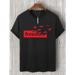 Freedom  Yazılı Pamuklu Oversize Tişört.  Özgürlük Yazılı ve Uçan Özgür Kuşlar Temalı Unisex Tişört