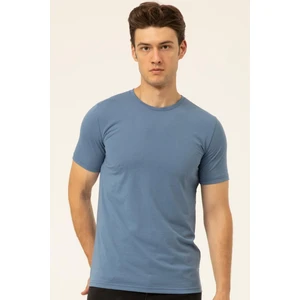 O Yaka Regular Kalıp Düz Tişört