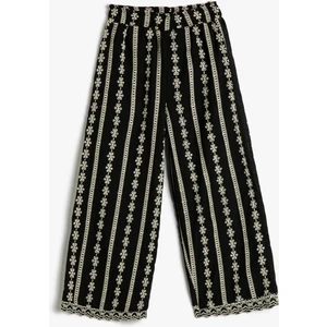Bol Paça Pantolon Çiçek İşlemeli Beli Lastikli