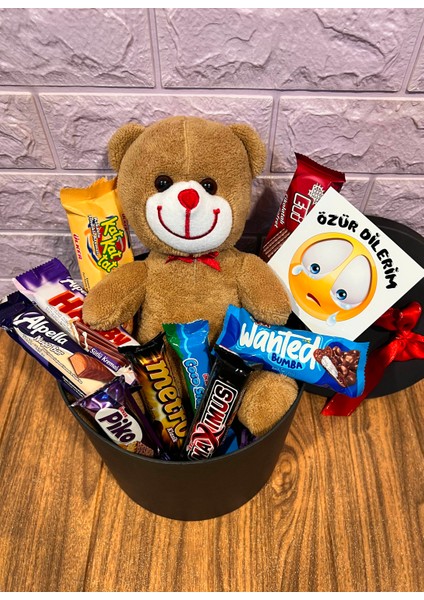 Özür Dilerim Hediyesi Bol Atıştırmalıklı ve Kahverengi Ayıcıklı
