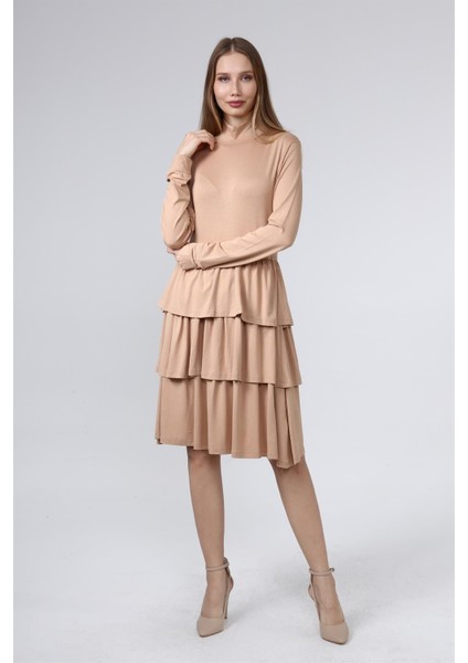 Fancy Kadın Balıkçı Yaka Uzun Kollu Büzgülü Fermuar Detaylı Eteği Kat Kat Viskon Elbise fiyatları