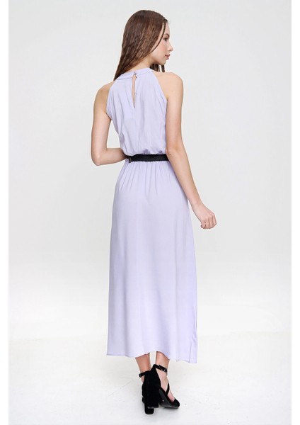 Kadın Lila Halter Yaka Sıfır Kol Kemer Detaylı Regular Kesim Maksi Boy, Uzun Rahat ve Günlük Elbise modelleri