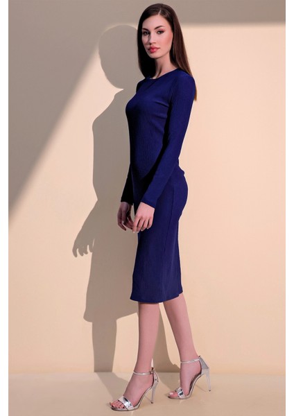 Kadın Lacivert Uzun Kol Kaliteli Kendinden Dokulu Kumaş Arkası Büzgülü Diz Altı Elbise modelleri