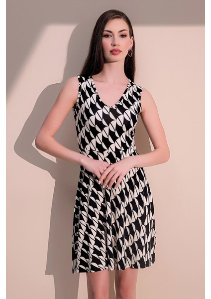 Kadın Siyah Kaliteli Desen V Yaka Kiloş Kolsuz Midi Dizüstü Elbise modelleri