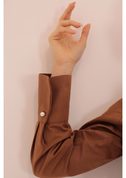 Soft Kumaş Crop Kadın Inci Düğme Detay Gömlek-Kahve fiyatları