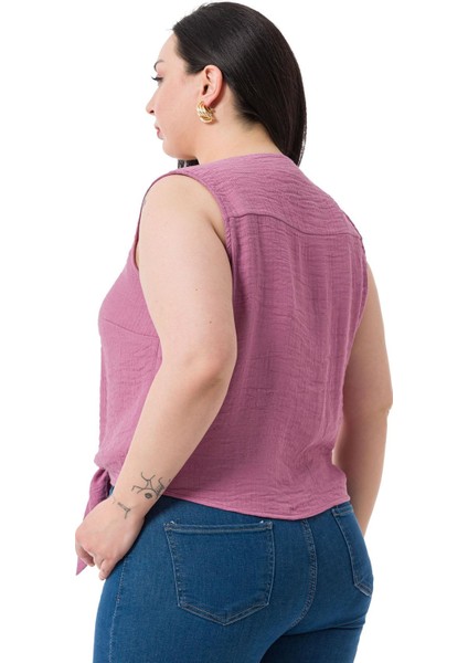 Büyük Beden Bağlama Detaylı Kolsuz Pudra Bluz modelleri