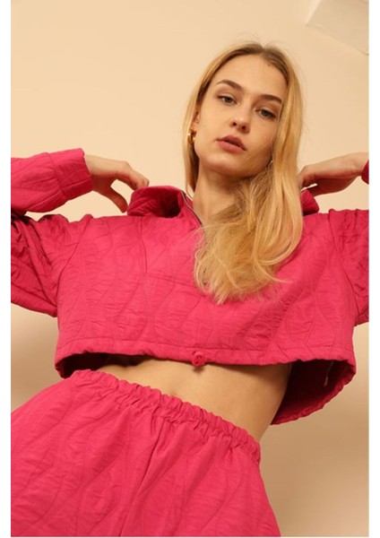 Jakar Kumaş Kapüşonlu Soğan Desen Kadın Crop Sweat-Fuşya fiyatları