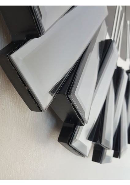 Güneş Smoked Jet Black Model Gümüş Siyah Renk 85 Cm Dekoratif Aynalı Duvar Saati