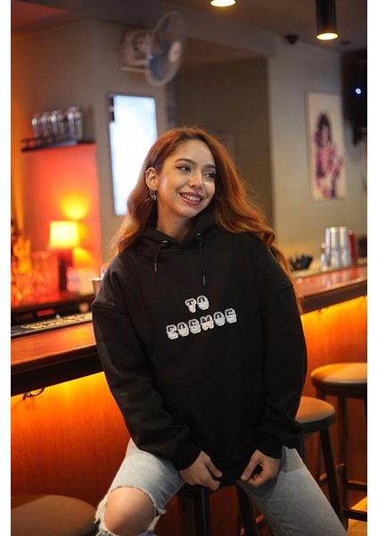 Cosmos Canada Puantiyeli Yazı Baskılı Oversize Hoodie Siyah fiyatları
