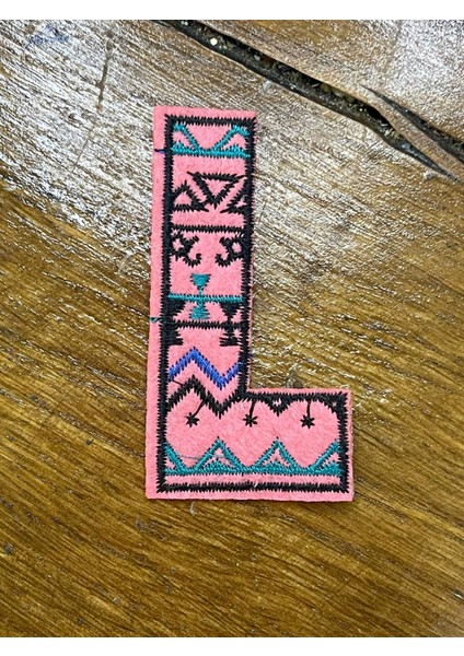 7x4 cm Etnik Bohem Nakış Işleme L Harfi Aplike Arma Yama Dikiş Hobi Aksesuarı