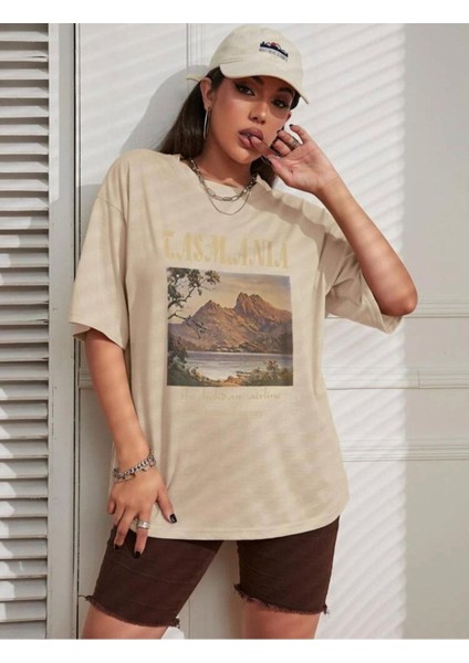 Kadın Tasmania Baskılı Oversize T-Shirt