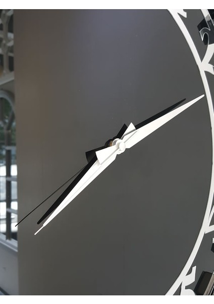 Güneş Smoked Latin Black Model Gümüş Siyah Renk 85 Cm Dekoratif Aynalı Duvar Saati