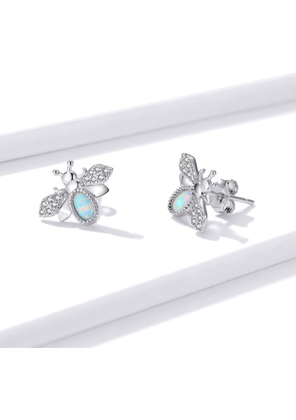 Küçük Arı Kadın Küpe (Yurt Dışından) modelleri