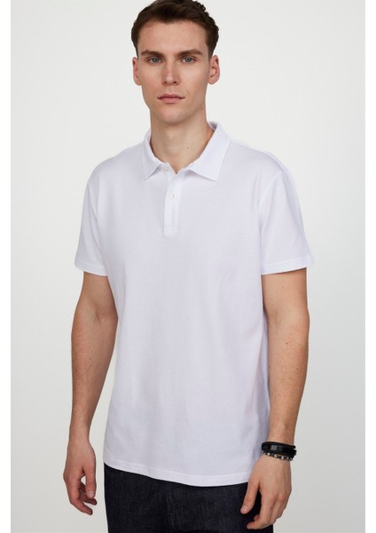 Slim Fit Desenli Polo Yaka Erkek Beyaz Tişört fiyatları