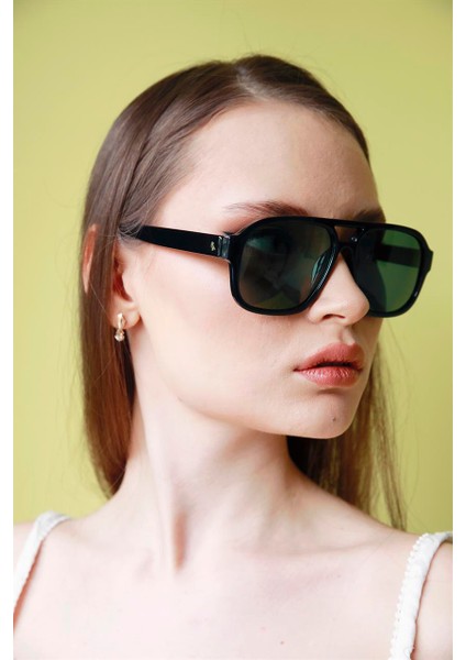 Debbie Black Green Güneş Gözlüğü fırsatları