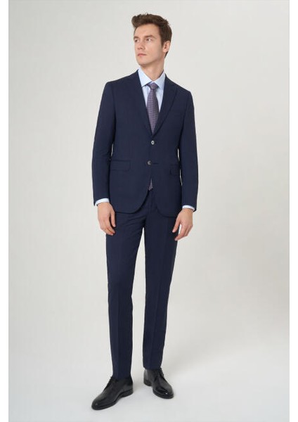 Modern Fit Mono Yaka 2 Düğmeli Çift Yırtmaçlı Lacivert Erkek Takım Elbise PTK22K22231_D39