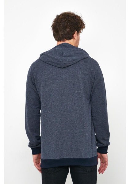 Erkek Sweatshirt Kapüşonlu Cepli Regular Fit indirimleri