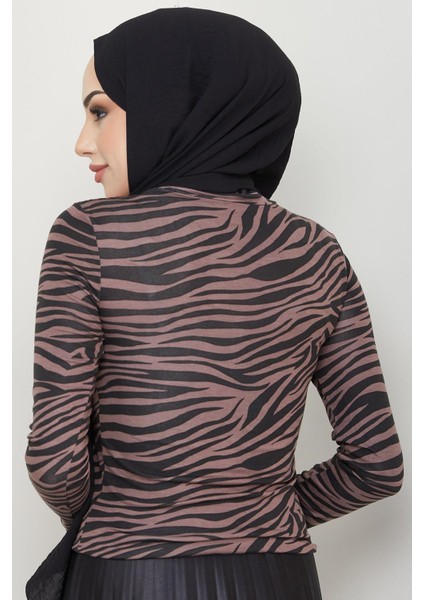 Zebra Desen Balıkçı Yaka Body Kahverengi fırsatları