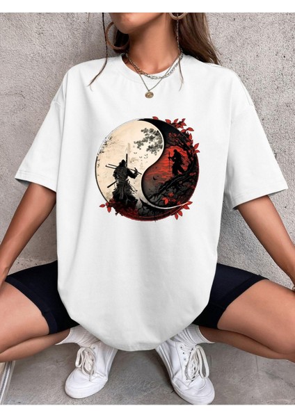 Yin Yang Tasarımlı Pamuklu Oversize Tişört. Yin Yang ve Samuray Temalı Unisex Tişört