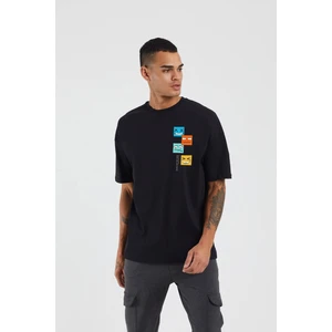 The Wert Unisex Colourful Faces Baskılı Siyah Oversize Tshirt