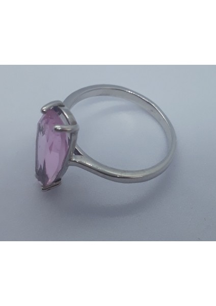 Pembe Kuvars Taşlı 925 Ayar Gümüş Yüzük Ölçü : Çap 19 Mm. Ağırlık 2,87 Gr.