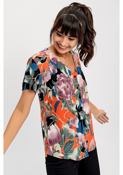 Kadın Mor Çiçek Desenli, Kısa Kol Gömlek (Düz Kesim, Standart Boy) indirimleri
