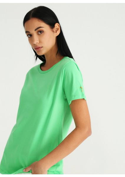 Bisiklet Yaka Düz Yeşil Kadın T-Shirt TENGIZ