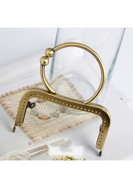 Kare Çerçeve Çanta Çanta Metal Saplı Aksesuarlar Altın (Yurt Dışından) fiyatları