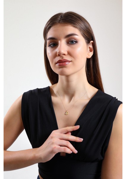 Altın Taşlı D Harfi Kolye fiyatları