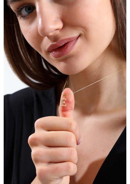 Altın Taşlı E Harfi Kolye indirimleri