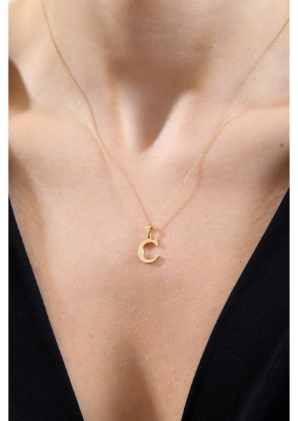 Altın Sade C Harfi Kolye indirimleri