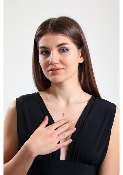 Altın Sade T Harfi Kolye modelleri